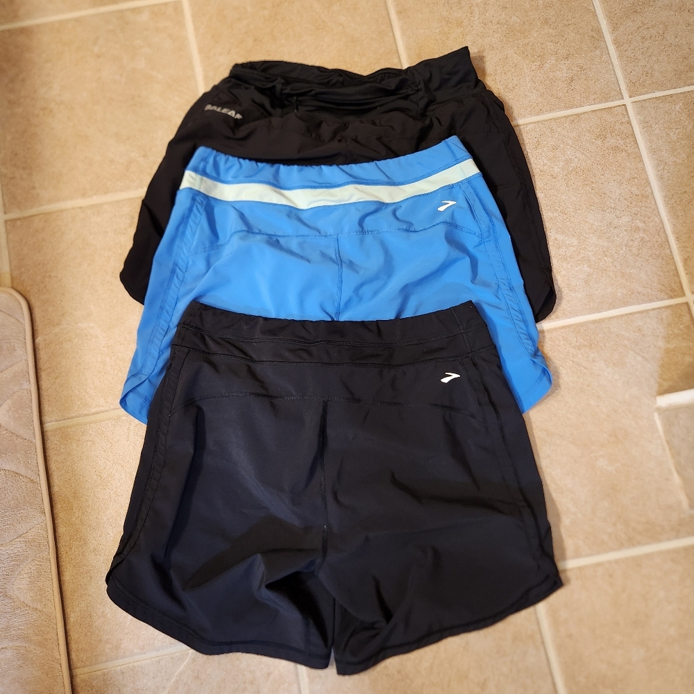 Brooks 7 inch chaser shorts 3